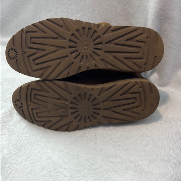 UGG Tan Sheepskin Lined Boots - Picture 5 of 10